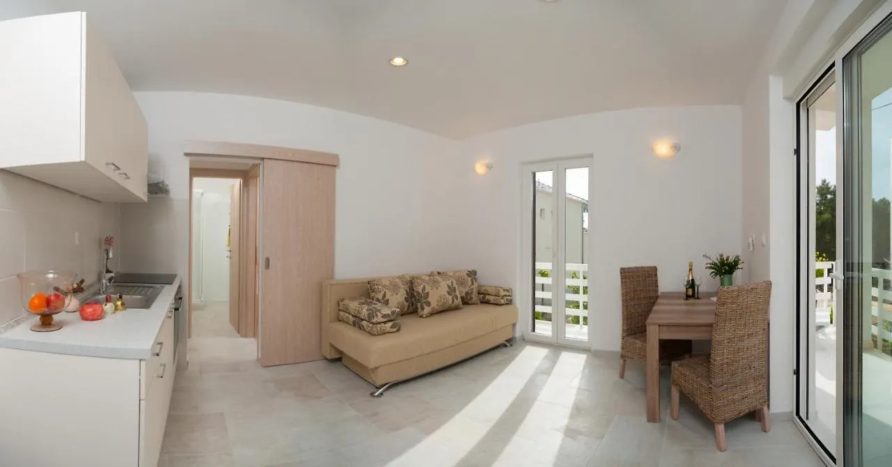Apartamento Apartmani Dana Trogir Croácia
